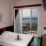 νεφέλη Ξενοδοχείο 2*